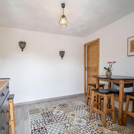 Independant L'orchidee Apartment Lespignan